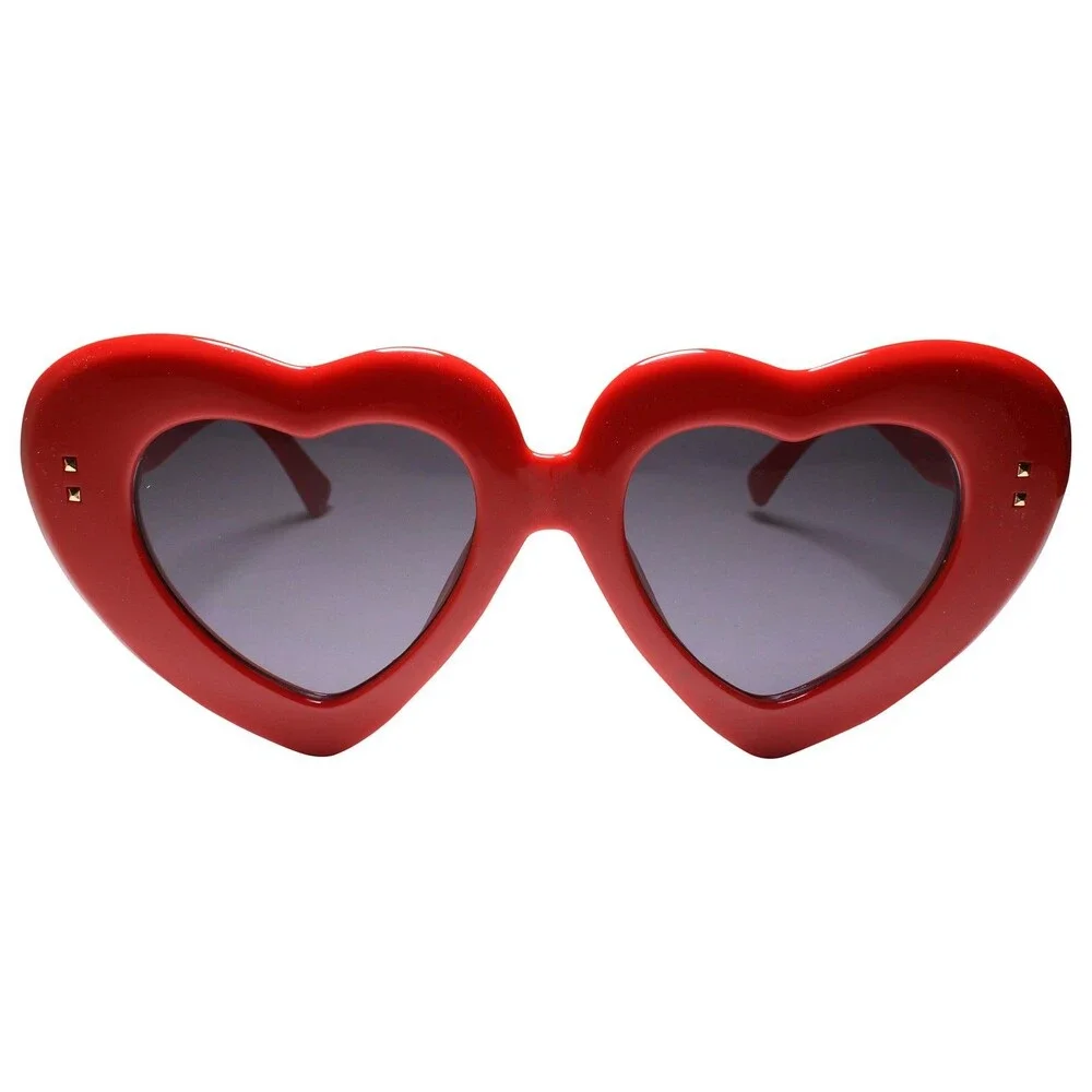 Chunky Love Eye-Catching Bold Heart-Shaped Sunglasses with Thick Red Frames